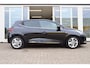 Renault Clio 0.9 TCe Limited, Climate, Cruise, PDC A, Navi, Prijs is Rijklaar Inclusief 6 Maanden Garantie