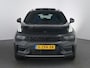 Lynk & Co 01 1.5 | Black Pakket | Trekhaak afneembaar | Pano | Zwarte hemel |