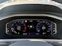 Volkswagen T-Roc 1.5 TSI Style | Stoelverwarming | Achteruitrijcamera | IQ Matrix Koplampen | Carplay | Navigatie |