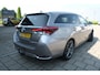 Toyota Auris Touring Sports 1.8 Hybrid Lease Pro Automaat | LED koplampen en Skyview panoram