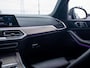BMW X5 xDrive45e High Executive | M-sport | Hifi Sound | Schuif-/kantel Pano | Spoiler pakket! | Soft doorclose | Head-Up | Adapt. Cruise | Matt frozen gray wrap