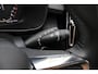 Volvo XC40 T2 Business Pro | Adaptieve cruise control | Performance audio | Apple carplay/Android auto | Keyless | 19 inch lichtmetalen velgen |
