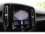 Volvo XC40 T2 Business Pro | Adaptieve cruise control | Performance audio | Apple carplay/Android auto | Keyless | 19 inch lichtmetalen velgen |
