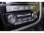 Mitsubishi Outlander 2.0 Instyle 7-Persoons Schuifkanteldak, Trekhaak, LED, Cruise Control