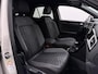 Volkswagen T-Roc 1.5 TSI R-Line Apple Carplay/Android Auto - Automaat - keyless entry/start - 18 Inch