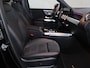 Mercedes-Benz EQB 300 4MATIC AMG Line | 7-persoons | Night | Memory | Panoramadak | Headup | Rijassistentiepakket |