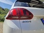 Peugeot 2008 1.2T 110pk Active | Trekhaak | Panorama Dak | Navigatie |Apple Car Play| Climate & Cruise Control |
