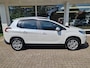 Peugeot 2008 1.2T 110pk Active | Trekhaak | Panorama Dak | Navigatie |Apple Car Play| Climate & Cruise Control |