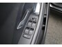Jaguar E-Pace 1.5 P300e AWD R-Dynamic S | Elek. trekhaak | Adaptieve CC | Elektrisch verstelb. bestuurdersstoel met geheugen |