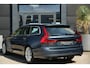 Volvo V90 2.0 T5 Momentum 255pk Panoramdak/Trekhaak/Navigatie