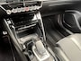 Peugeot 2008 1.2 PureTech GT Adaptieve cruise control | Navigatie | Parkeer camera | Half leder sportstoelen |