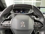 Peugeot 2008 1.2 PureTech GT Adaptieve cruise control | Navigatie | Parkeer camera | Half leder sportstoelen |