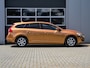 Volvo V60 1.6 T4 180pk Kinetic | Navi | Climate control | PDC | Cruise control | Trekhaak