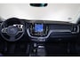Volvo XC60 T8 Recharge AWD Ultimate Dark - Luchtvering - Panorama/schuifdak - IntelliSafe Assist & Surround - 360° Camera - Harman/Kardon audio - Verwarmde voorstoelen, stuur & achterbank - Parkeersensoren voor & achter - Elektr. bedienb. voorstoelen met geheugen - Head up display - Standkachel - Extra getint glas - Elektr. inklapbare trekhaak - 19' LMV