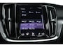 Volvo V60 2.0 B3 Business Pro | Pano-dak | Trekhaak | 360 camera | Prijs rijklaar | Adap. Cruise | Dodehoek (Blis) |