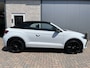 Volkswagen T-Roc 1.5 TSI R-Line / AUTOMAAT/ BLACK STYLE/ CAMERA/ PARK. SENSOREN/ IQ. LIGHT/ APP CONNECT/ ADAPT. CRUISE/ NAVI/ AIRCO/ DAB/ CLIMA/ RIJ-MODI/ 18'' LMV