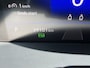 Volkswagen T-Roc 1.5 TSI R-Line / AUTOMAAT/ BLACK STYLE/ CAMERA/ PARK. SENSOREN/ IQ. LIGHT/ APP CONNECT/ ADAPT. CRUISE/ NAVI/ AIRCO/ DAB/ CLIMA/ RIJ-MODI/ 18'' LMV
