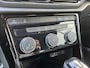 Volkswagen T-Roc 1.5 TSI R-Line / AUTOMAAT/ BLACK STYLE/ CAMERA/ PARK. SENSOREN/ IQ. LIGHT/ APP CONNECT/ ADAPT. CRUISE/ NAVI/ AIRCO/ DAB/ CLIMA/ RIJ-MODI/ 18'' LMV
