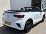 Volkswagen T-Roc 1.5 TSI R-Line / AUTOMAAT/ BLACK STYLE/ CAMERA/ PARK. SENSOREN/ IQ. LIGHT/ APP CONNECT/ ADAPT. CRUISE/ NAVI/ AIRCO/ DAB/ CLIMA/ RIJ-MODI/ 18'' LMV