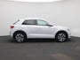 Volkswagen T-Roc 1.5 TSI 150PK R-Line | NAVIGATIE | BEATS AUDIO | STOELVERWARMING | CAMERA