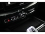 Volvo XC60 T6 Recharge AWD Plus Black Edition | Facelift | Nappa Leder | Head-Up | 360° | Harman/Kardon | Panoramadak | Trekhaak | Stoelventilatie | Adaptive Cruise | BLIS