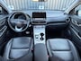 Hyundai Kona Electric EV Limited 64 kWh|Fase 3|95% Soh|Cam|Leder|Head-Up|Dodehoek|Stoel Verkoeling+Verwarming