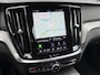 Volvo V60 T8 Plug-in AWD Plus Dark|Long|Pano|H&K|19"|Camera