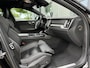 Volvo V60 T8 Plug-in AWD Plus Dark|Long|Pano|H&K|19"|Camera