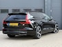Volvo V60 T8 Plug-in AWD Plus Dark|Long|Pano|H&K|19"|Camera