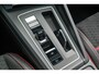 Volkswagen Golf 8 GTI Clubsport 2.0 TSI 300pk Panoramadak IQ light Camera 19" LMV