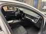 Volvo V60 2.0 B3 Momentum Advantage Goed Lezen! Niet voor particulieren!! Alleen voor een RWD erkend bedrijf Heeft oliepomp modificatie nodig