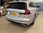 Volvo V60 2.0 B3 Momentum Advantage Goed Lezen! Niet voor particulieren!! Alleen voor een RWD erkend bedrijf Heeft oliepomp modificatie nodig