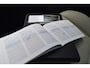 Volvo V40 T3 152PK Automaat Summum | Trekhaak | Keyless Entry |
