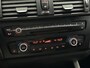 BMW 1-Serie 116d Business+ Clima, Navi, Parkeersensoren, Keyless start, Cruise control, Keyless start, A start stop, Lichtmetalen velgen
