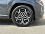 Hyundai Tucson 1.6 T-GDI PHEV N Line 4WD / Fabrieksgarantie t/m 04-2027 / Dealer Onderhouden / Stoel-/Stuurverwarming / Achteruitrijcamera / Navigatie / Apple Carplay/Android Auto / Adaptieve Cruise Control /