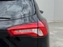 Ford Focus Wagon 1.0 EcoBoost Titanium Business / stoel en stuur verwarming/ voorruit verwarming / achteruitrijcamera met parkeersensoren voor + achter / apple carplay en android auto / adaptief cruise control