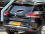 Renault Clio Estate 0.9 TCe Limited | NAP | 100% dlr onderhouden | Trekhaak | Navigatie | Airco | Cruise Control | Key-less | Parkeersensoren | Lichtmetaal |