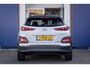 Hyundai Kona Electric EV Premium 64 kWh | Schuifdak | Camera | Cruise adaptief | Head-up | Stoel ventilatie+verwarming | Full optie! | Achteruitrijcamera | Apple Carplay/Android Auto|telefoonintegratie premium | Audio installatie premium