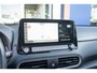 Hyundai Kona Electric EV Premium 64 kWh | Schuifdak | Camera | Cruise adaptief | Head-up | Stoel ventilatie+verwarming | Full optie! | Achteruitrijcamera | Apple Carplay/Android Auto|telefoonintegratie premium | Audio installatie premium