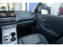Hyundai Kona Electric EV Premium 64 kWh | Schuifdak | Camera | Cruise adaptief | Head-up | Stoel ventilatie+verwarming | Full optie! | Achteruitrijcamera | Apple Carplay/Android Auto|telefoonintegratie premium | Audio installatie premium