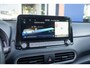 Hyundai Kona Electric EV Premium 64 kWh | Schuifdak | Camera | Cruise adaptief | Head-up | Stoel ventilatie+verwarming | Full optie! | Achteruitrijcamera | Apple Carplay/Android Auto|telefoonintegratie premium | Audio installatie premium