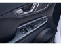 Hyundai Kona Electric EV Premium 64 kWh | Schuifdak | Camera | Cruise adaptief | Head-up | Stoel ventilatie+verwarming | Full optie! | Achteruitrijcamera | Apple Carplay/Android Auto|telefoonintegratie premium | Audio installatie premium