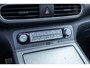 Hyundai Kona Electric EV Premium 64 kWh | Schuifdak | Camera | Cruise adaptief | Head-up | Stoel ventilatie+verwarming | Full optie! | Achteruitrijcamera | Apple Carplay/Android Auto|telefoonintegratie premium | Audio installatie premium