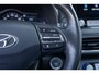 Hyundai Kona Electric EV Premium 64 kWh | Schuifdak | Camera | Cruise adaptief | Head-up | Stoel ventilatie+verwarming | Full optie! | Achteruitrijcamera | Apple Carplay/Android Auto|telefoonintegratie premium | Audio installatie premium