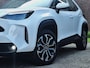 Toyota Yaris Cross 1.5 Hybrid Dynamic, Airco, Apple Carplay, Navigatie, Lichtmetalen Velgen, Trekhaak.