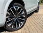 Volvo XC90 2.0 T8 Plug-in hybrid AWD Ultra Dark | Luchtvering | Trekhaak | Running board | Getint glas