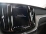 Volvo XC60 2.0 T6 350Pk Plug-in hybrid AWD Plus Dark Pano-dak / Adaptive Cruise / 360 Camera / Winterpakket