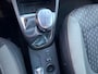 Renault Captur 0.9 TCe Intens met parkeersensoren en navigatie en bluetooth telefoon / media en airco en cruise controle