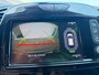 Renault Captur 0.9 TCe Intens met parkeersensoren en navigatie en bluetooth telefoon / media en airco en cruise controle
