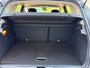 Renault Captur 0.9 TCe Intens met parkeersensoren en navigatie en bluetooth telefoon / media en airco en cruise controle